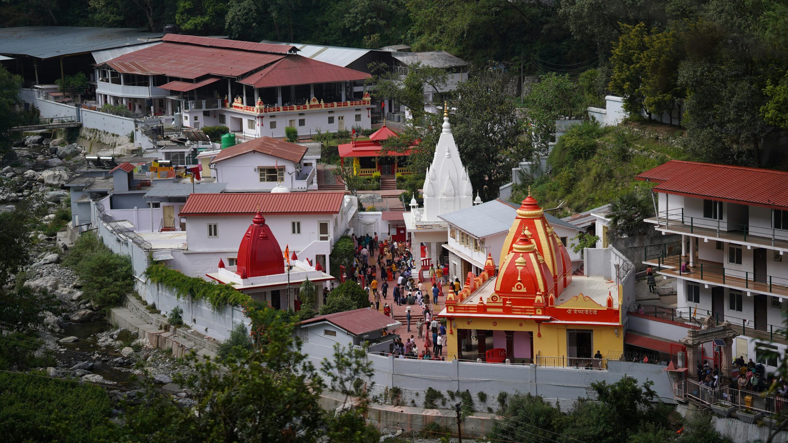 Kainchi dham mandir